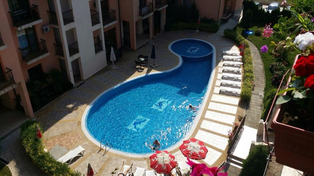 Gardenia Apartments Primorsko Luaran gambar