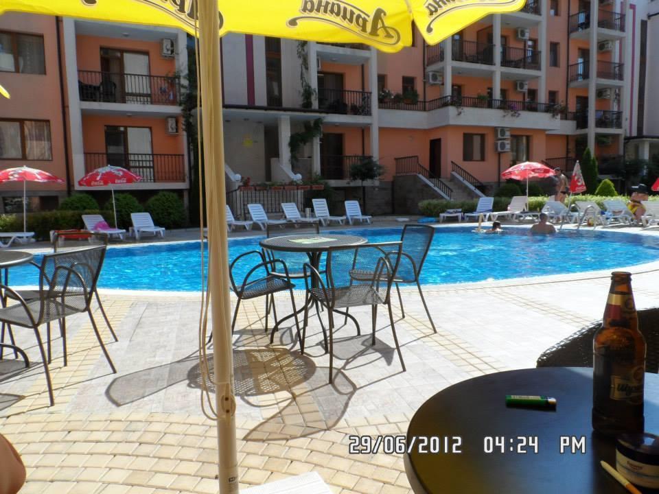 Gardenia Apartments Primorsko Luaran gambar