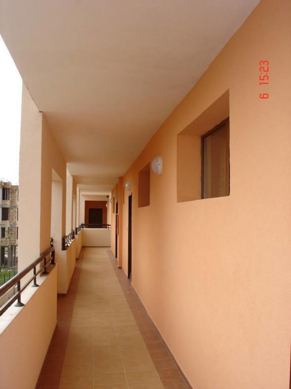 Gardenia Apartments Primorsko Luaran gambar